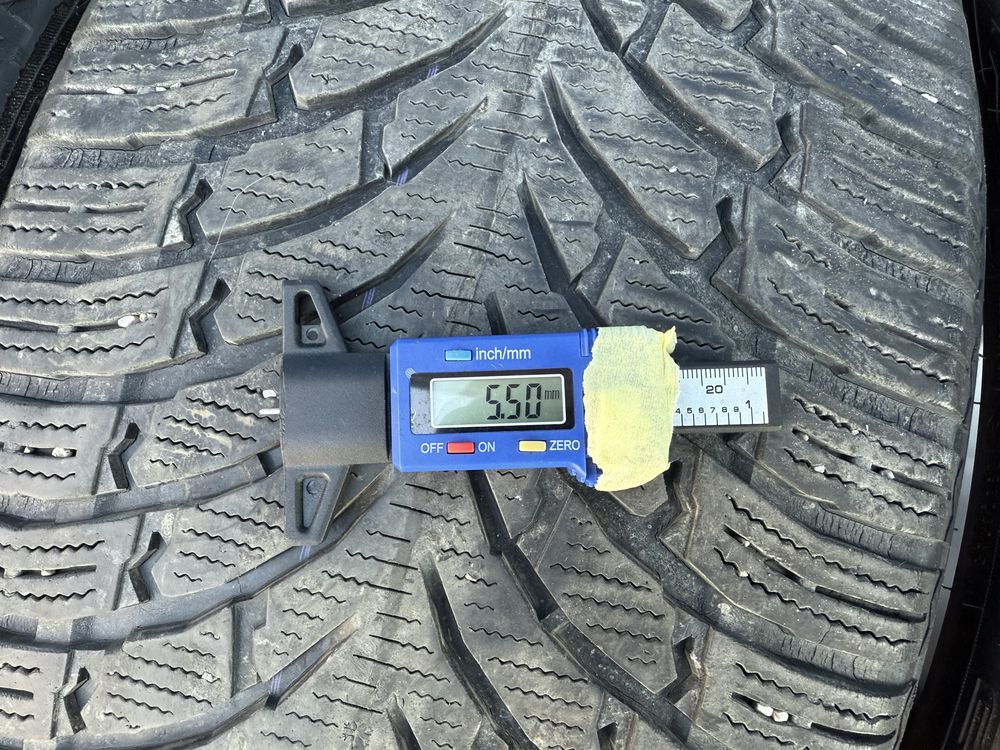 Nokian 275/40 21 opony zimowe zima
