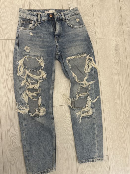 Нові джинси Bershka