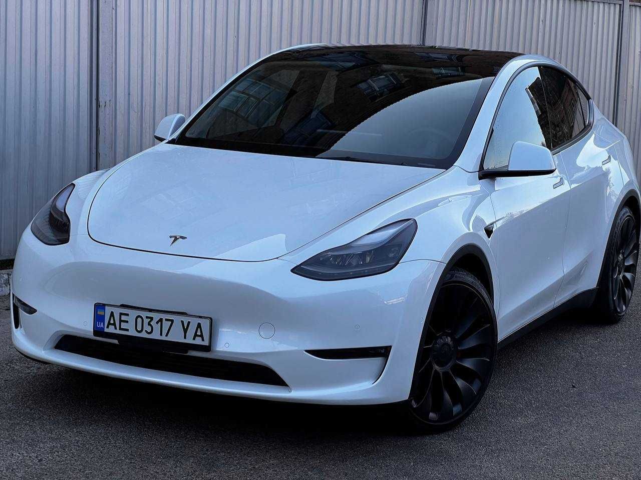 Продам Tesla Model Y 2021