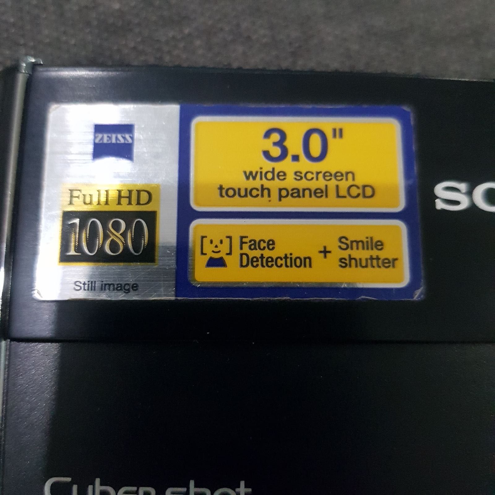 SONY Digital Camera Cyber-shot  DSC-T70