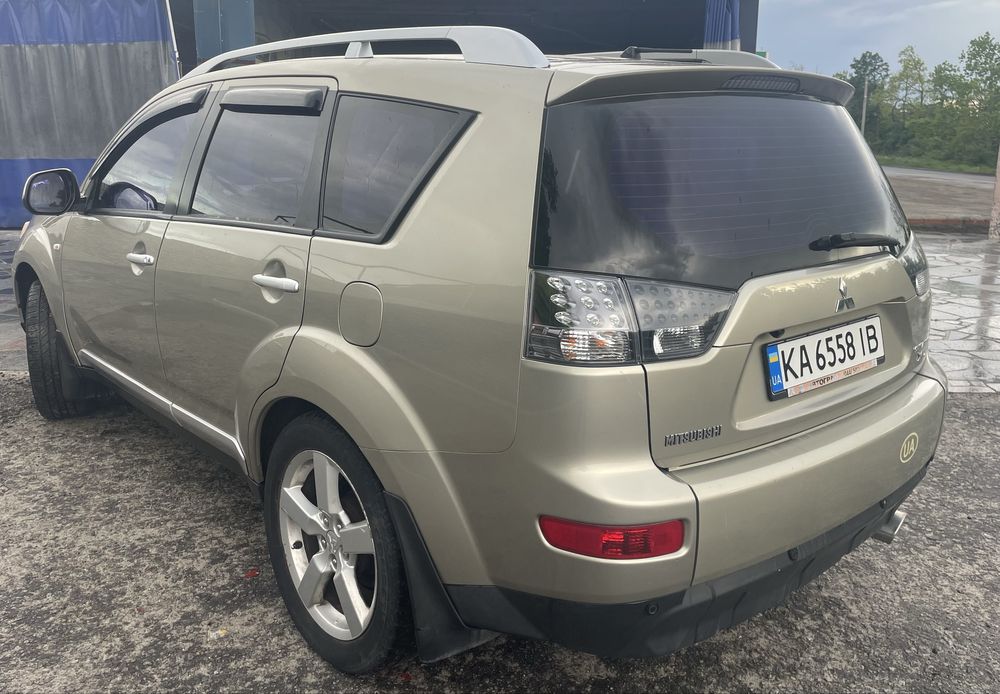Mitsubishi Outlander 2008