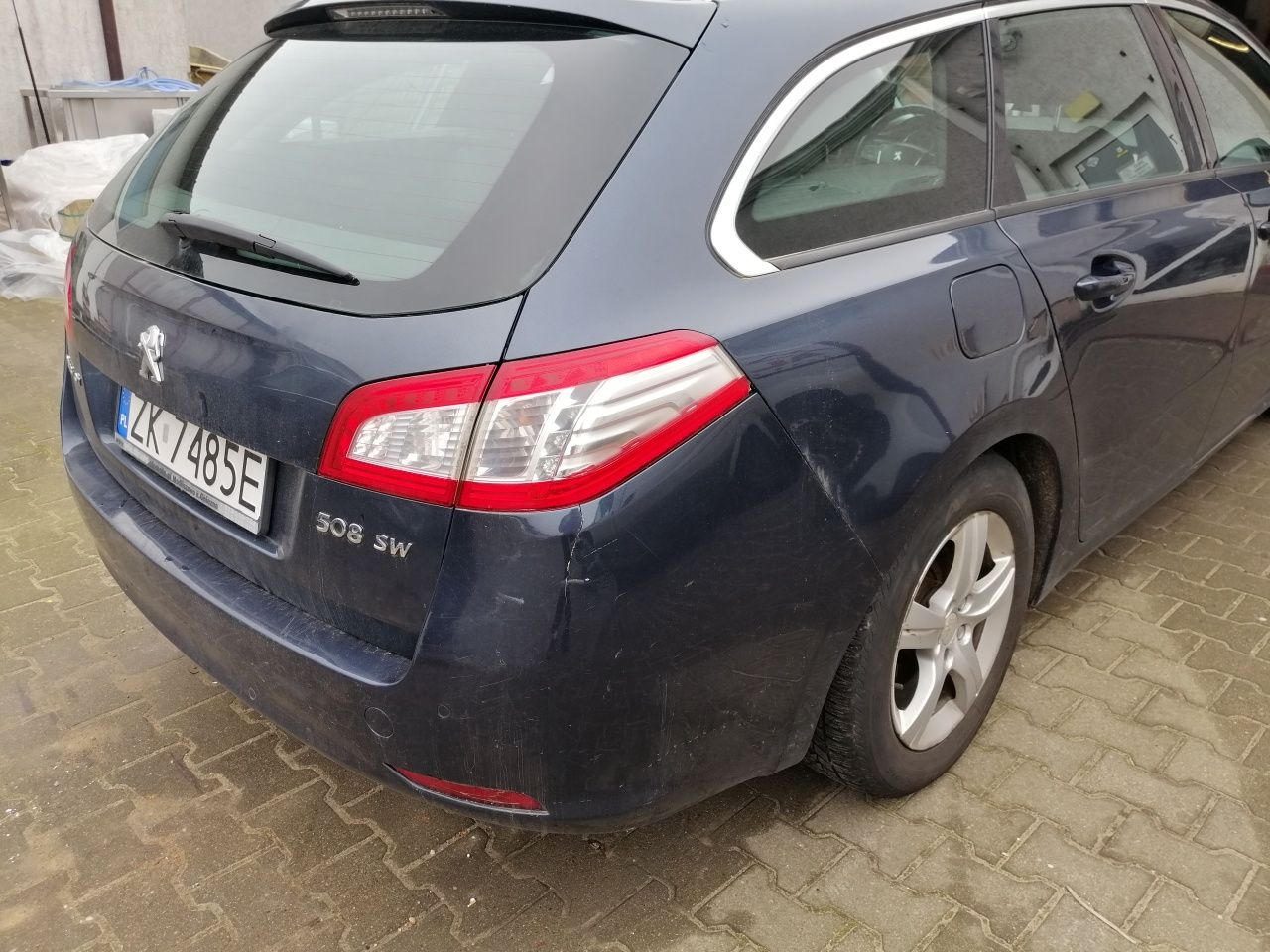 Peugeot 508 sw uszkodzony