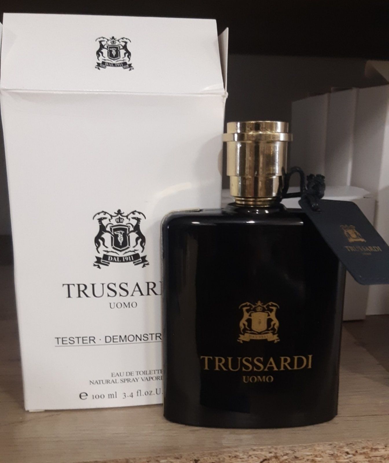 Парфюмированная вода Trussardi uomo