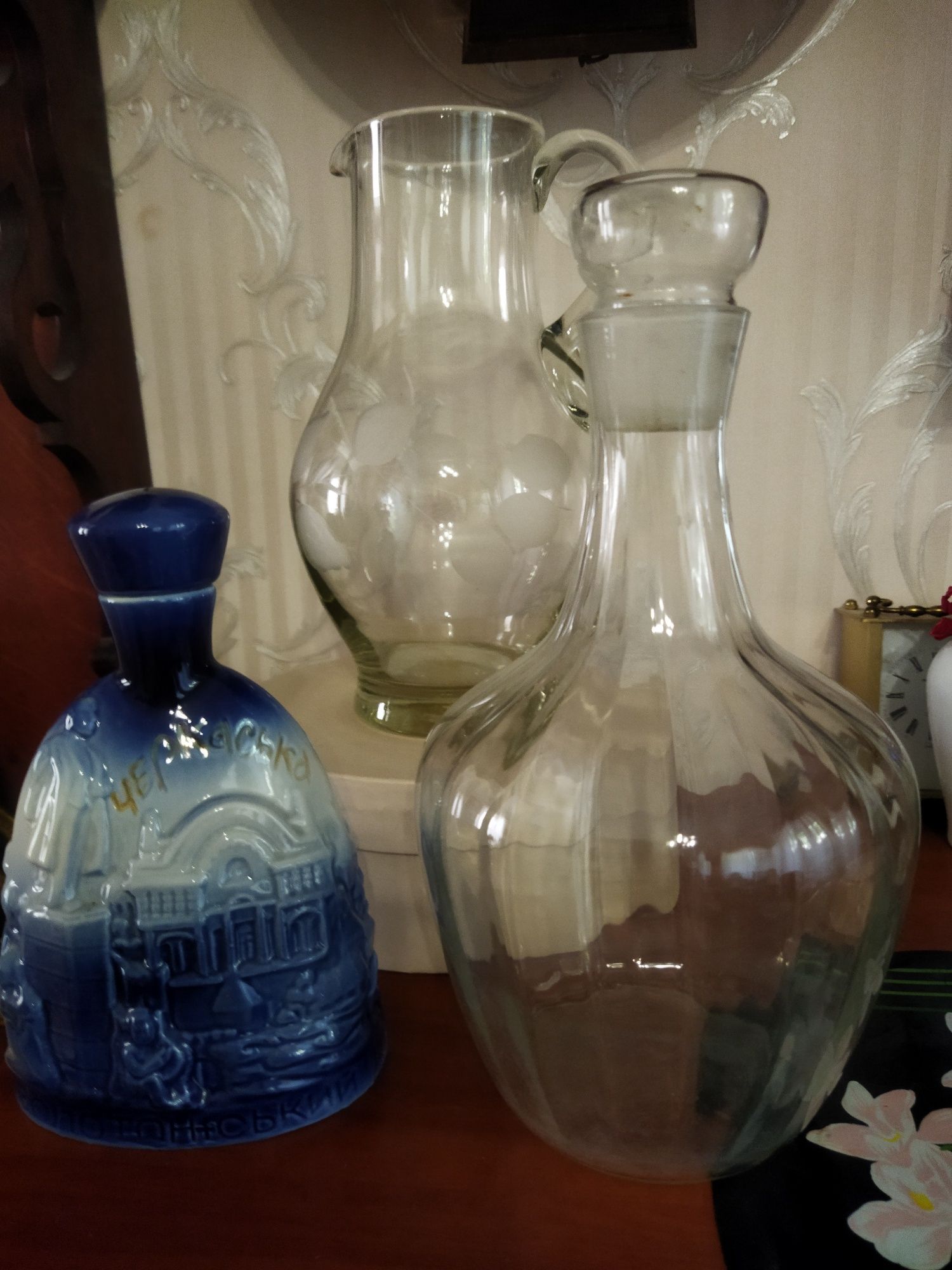 Продам графины стекло СССР .