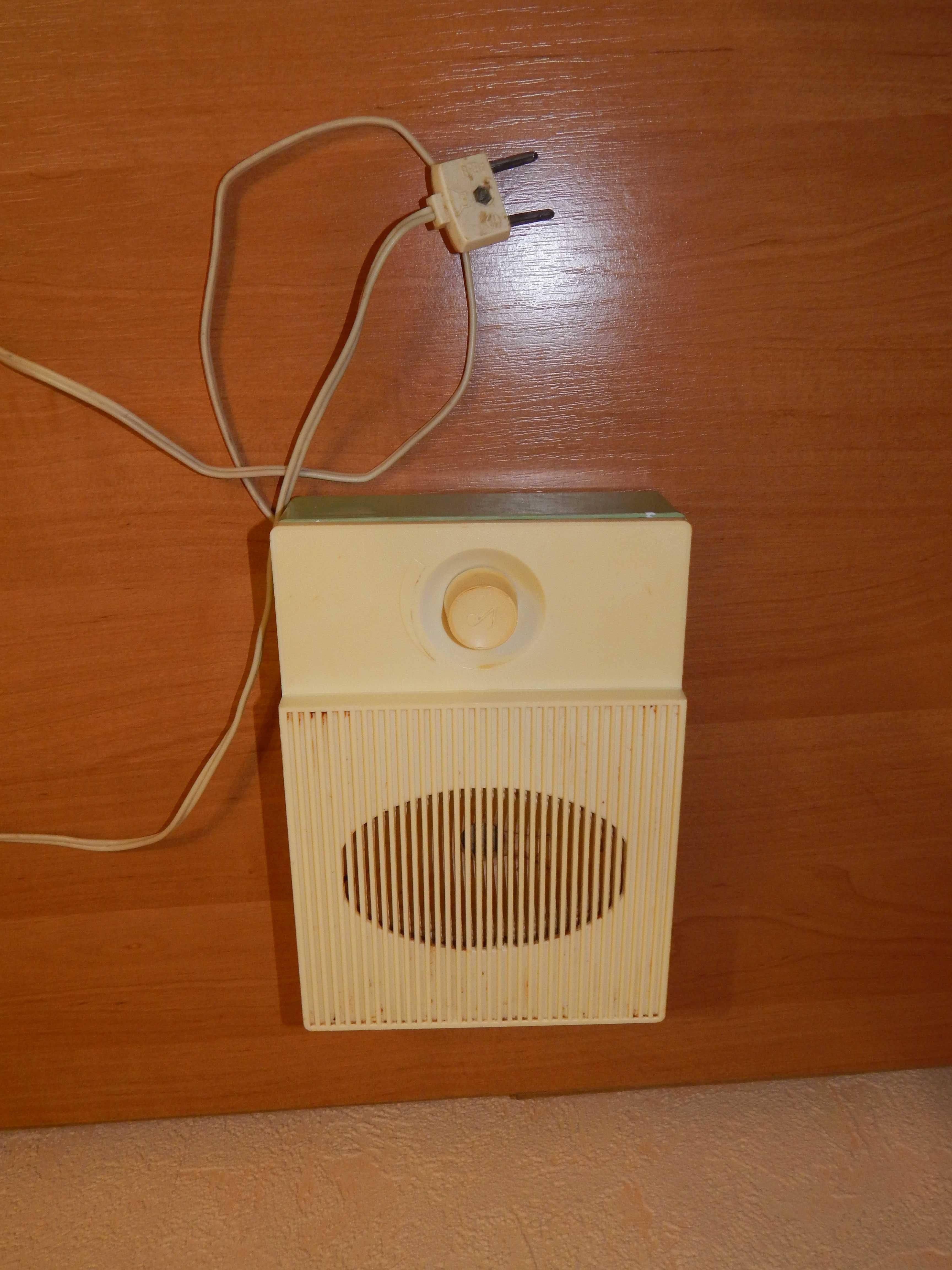 Радіо гучномовець - проводне радіо