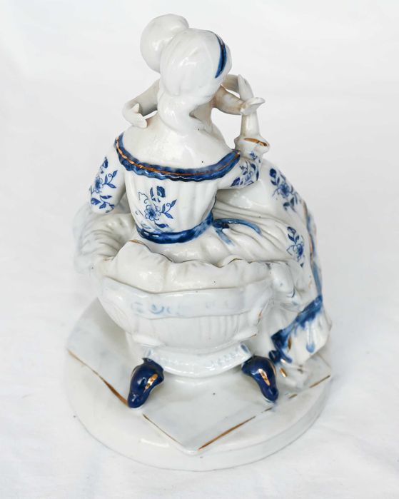 Estatueta Mulher com Criança