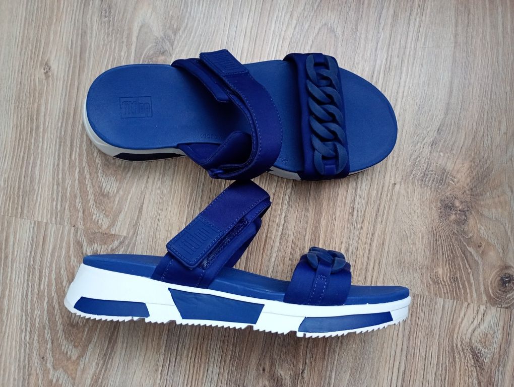 Sandały klapki Fitflop 38