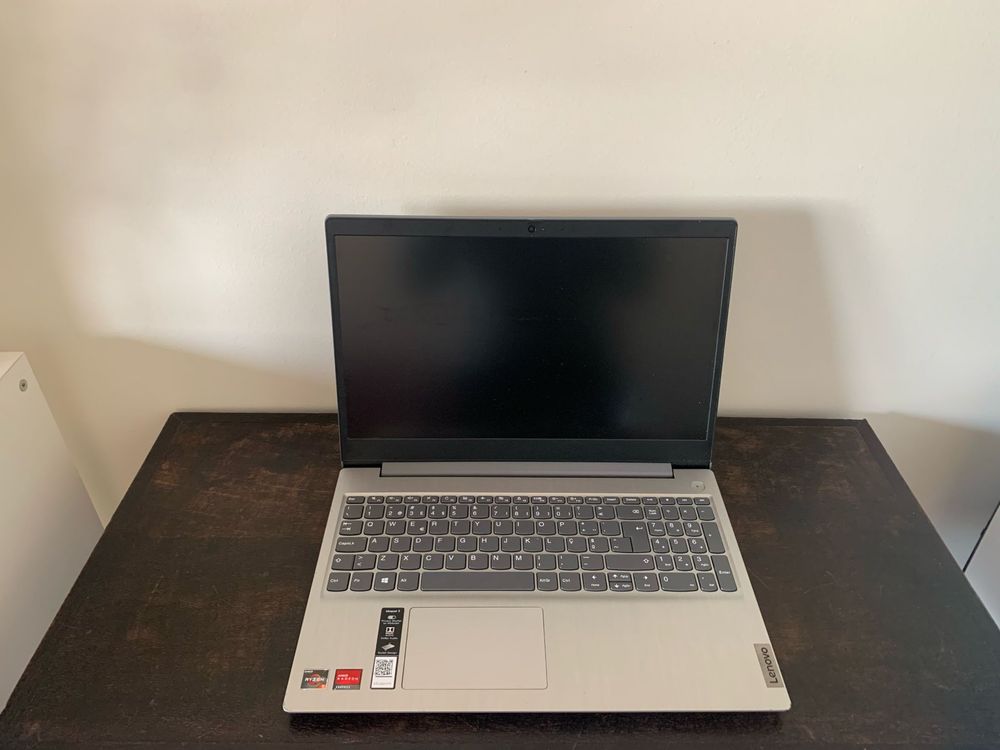 Computador LENOVO ideapad 3