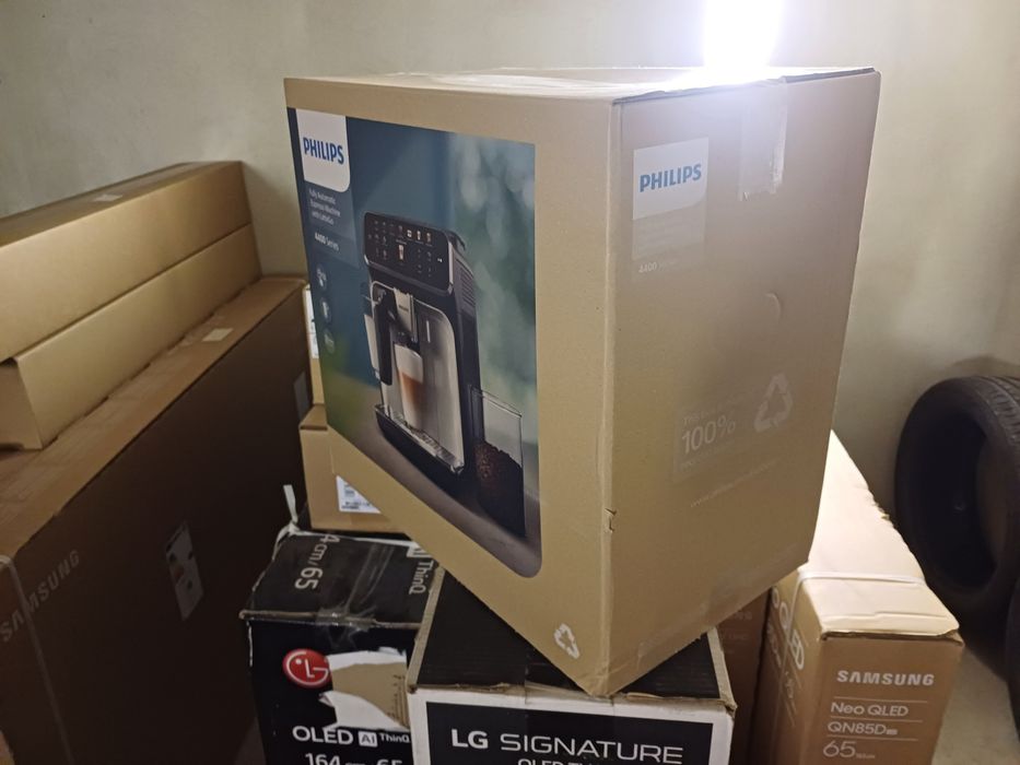 Кавомашина Delonghi ECAM 290.81TB, EXAM 440.55.G, Philips EQ700