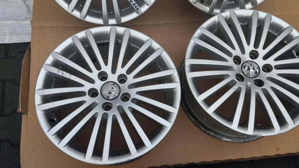 Felgi koła Aluminiowe VW Passat B6 Eos 7,5"x17" 5x112 ET47