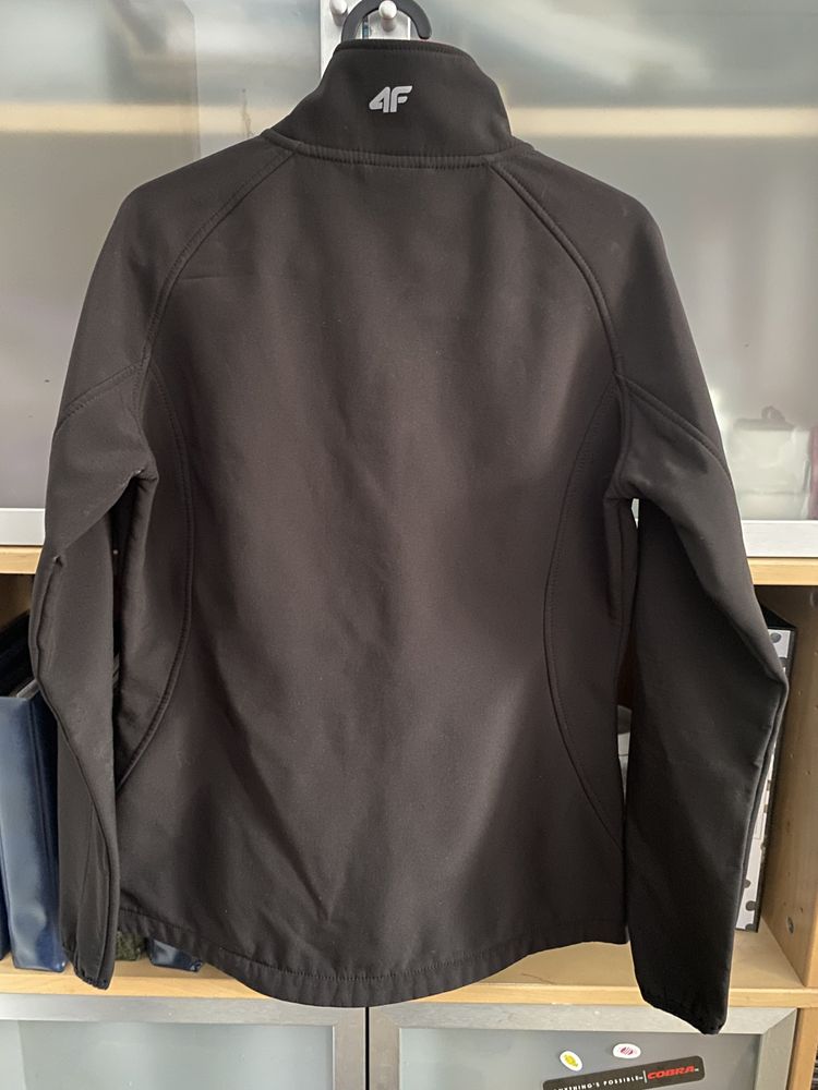 Bluza softshell 4F w kolorze czarnym rozmiar S