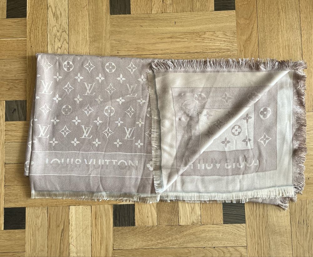 Louis Vuitton beżowa chusta 125x125 cm