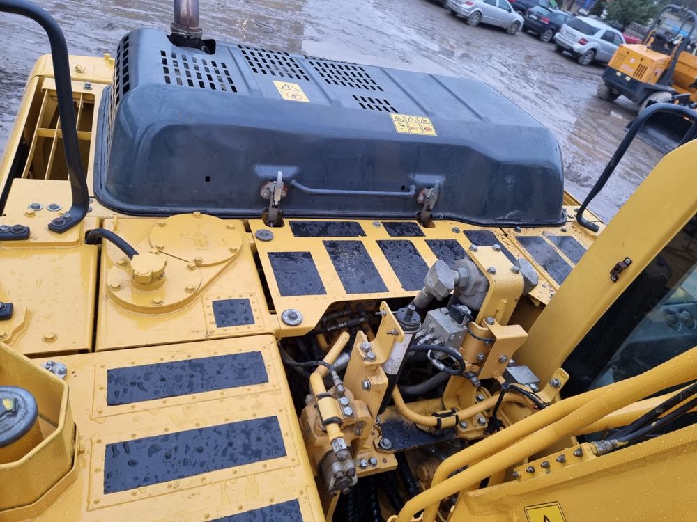 Продам экскаватор Komatsu PC 240 LC