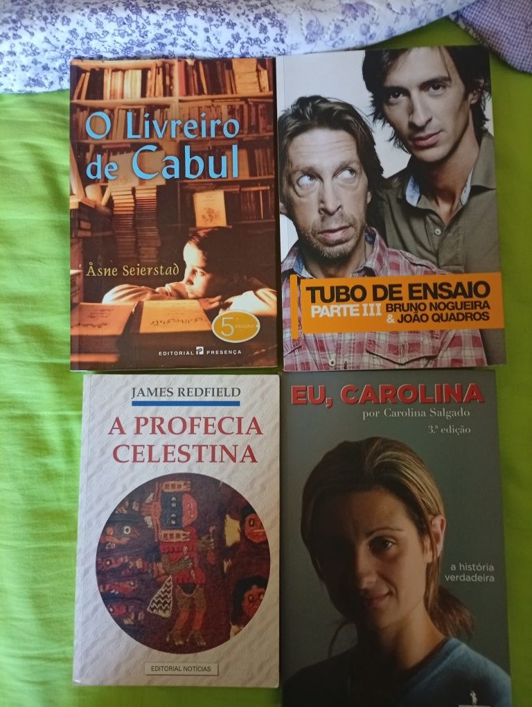 Vários livros oferta portes