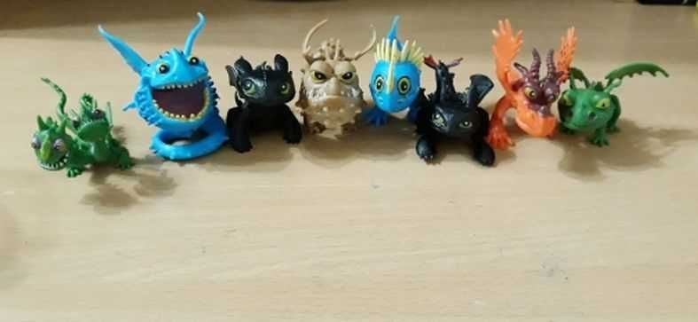 Zestaw 8 figurek z bajki Jak wytresować smoka