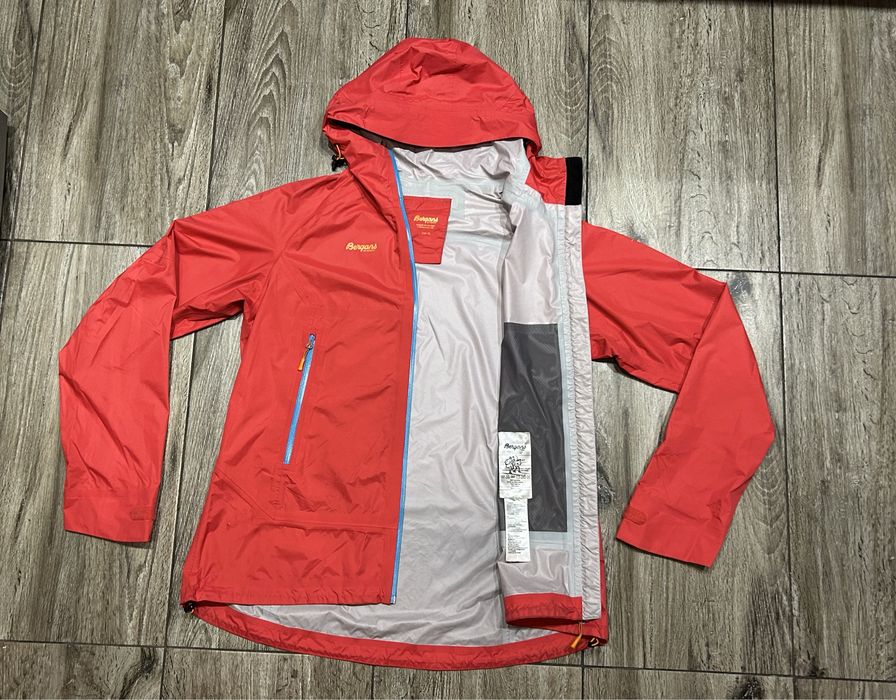 Damska Przeciwdeszczowa Kurtka BERGANS OF NORWAY Sky Lady membrana XL