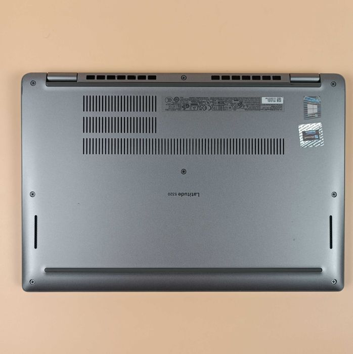 Dell Latitude 5320 i5-1145G7/8Гб DDR4/NVMe 256Гб/13.3"/FHD IPS/АКБ 4г+