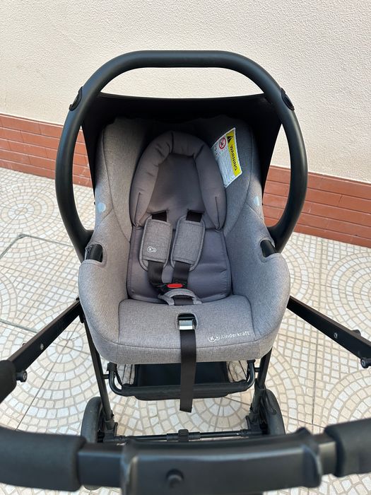 Carrinho bebé 3 em 1