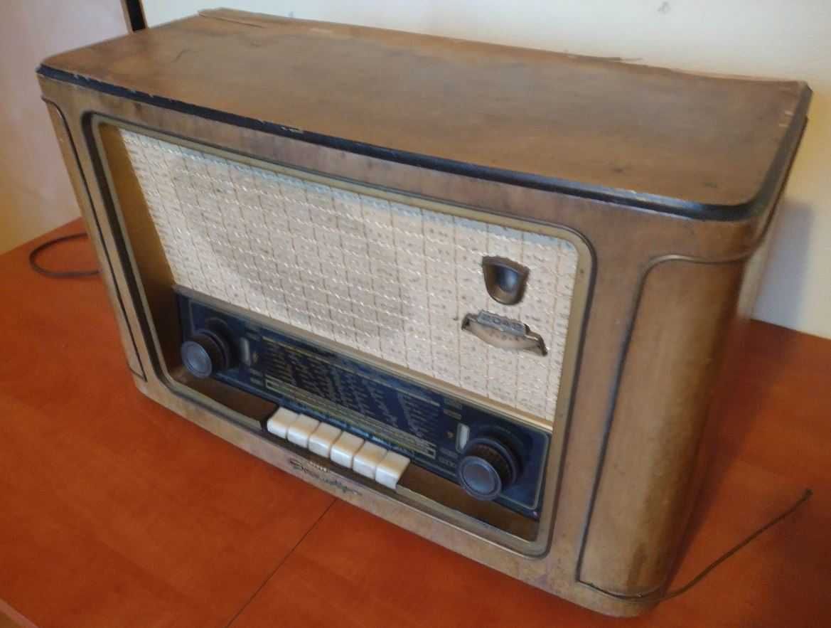 Radio Grundig 2042W, 1953, antyk