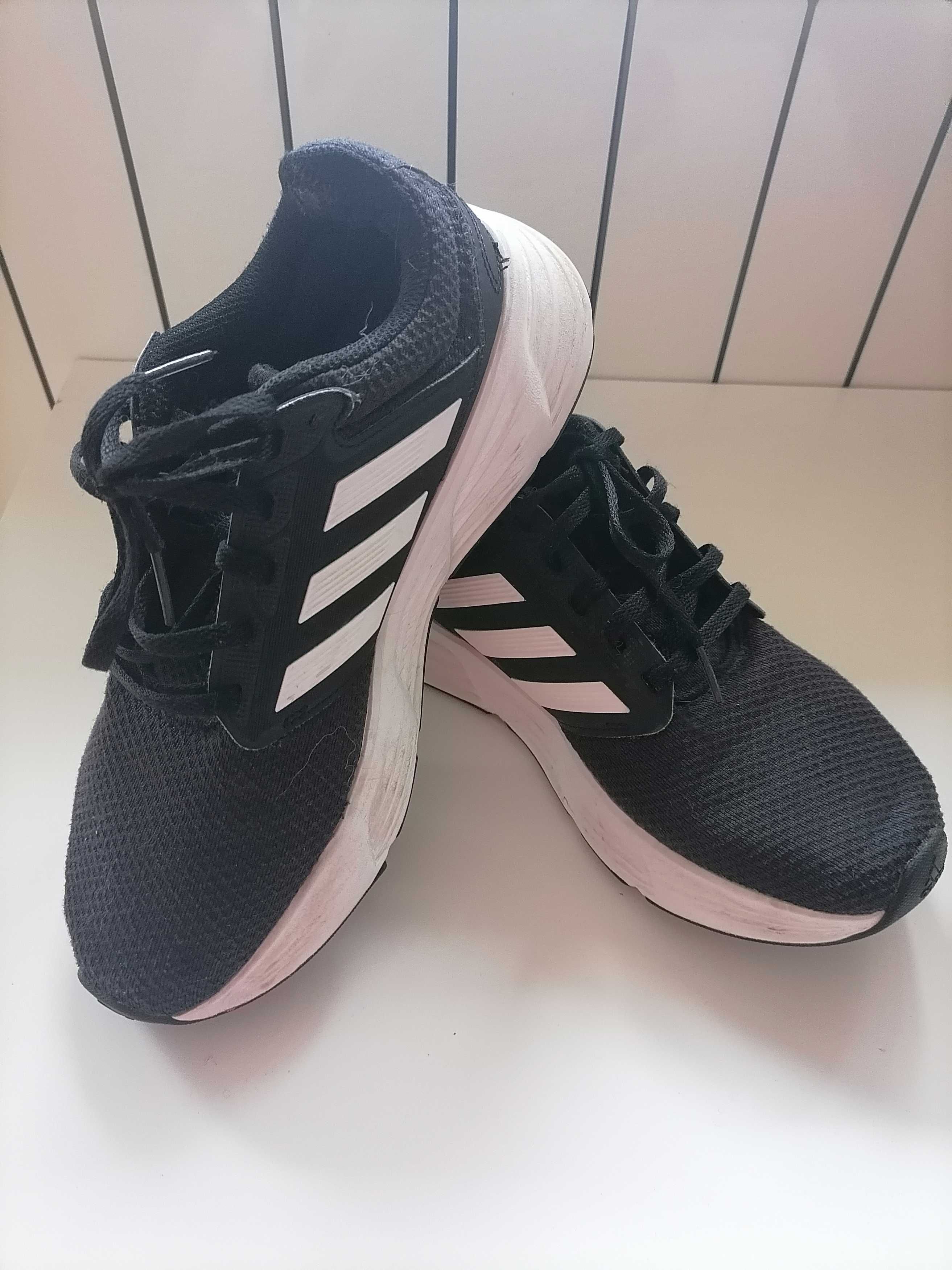 Buty sportowe Adidas