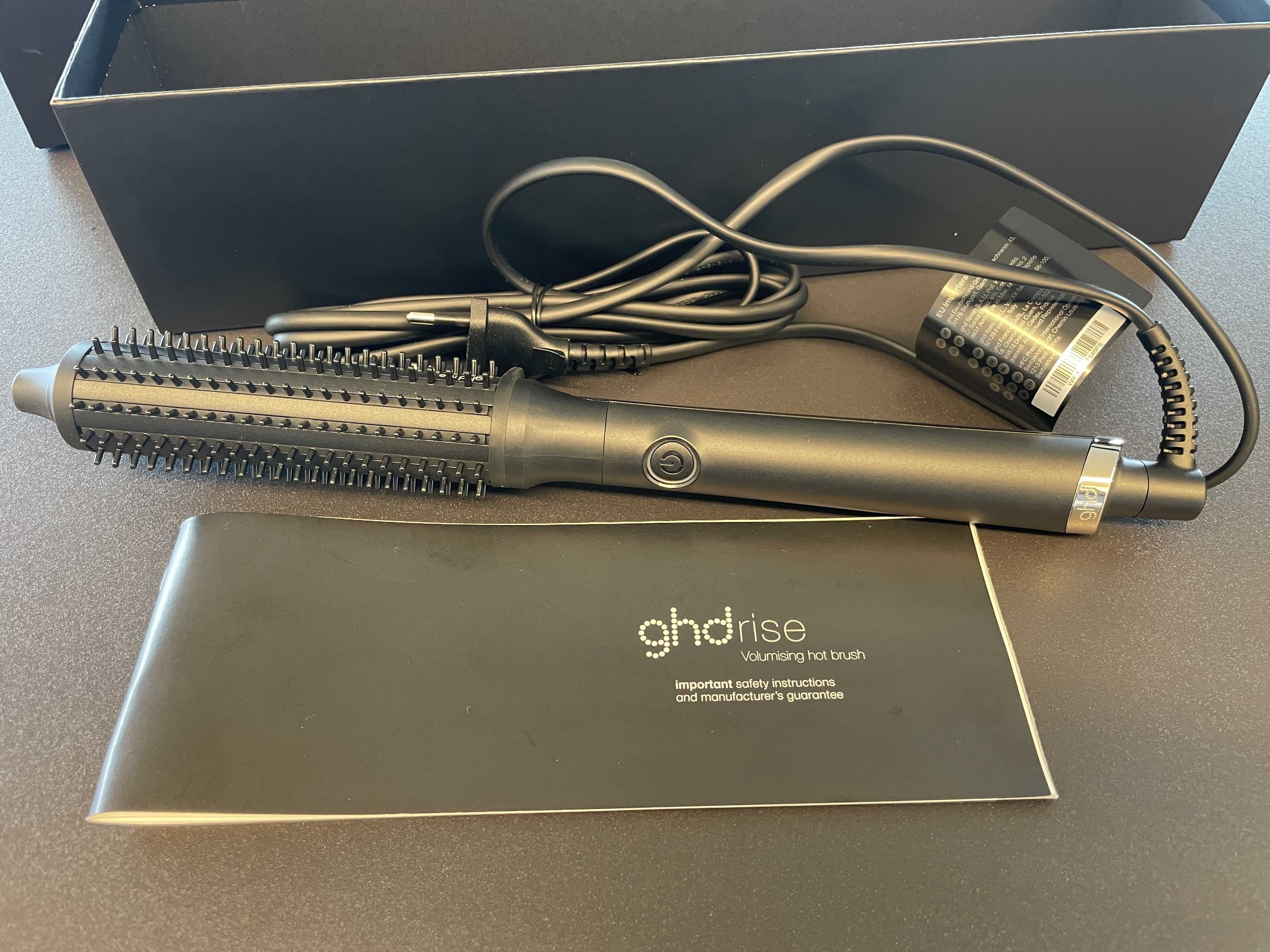 Escova ghd rise volumising hot brush