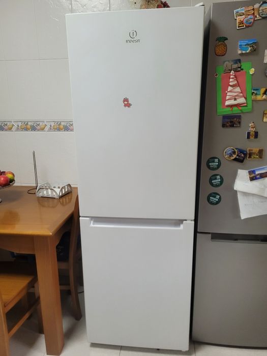 Frigorifico combinado indesit no frost