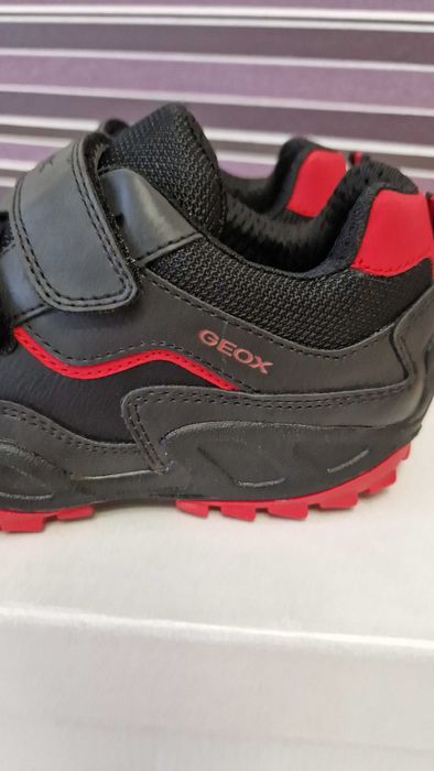 Водонепроникні черевики-кросівки Geox р.,31,,34
