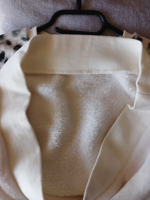 Новый свитшот c&a 146 р.