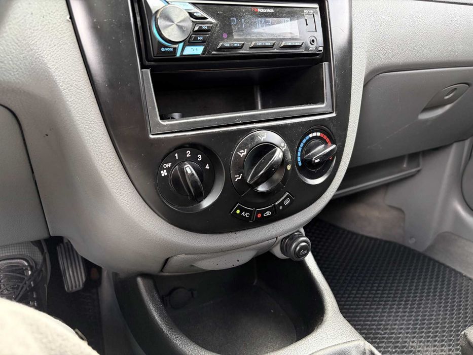 Терміново! Chevrolet Lacetti 1.8 SX