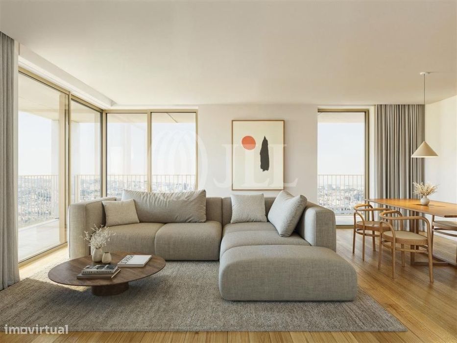 Apartamento T2 no Fernão Magalhães 127 no Bonfim, Porto