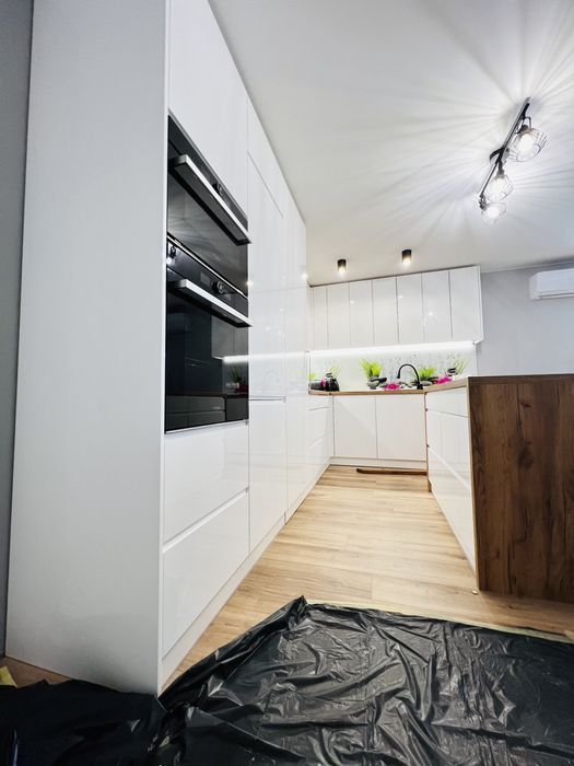 Meble na wymiar / Kuchnie / Szafy / Zabudowy / Realizacja Projektantow