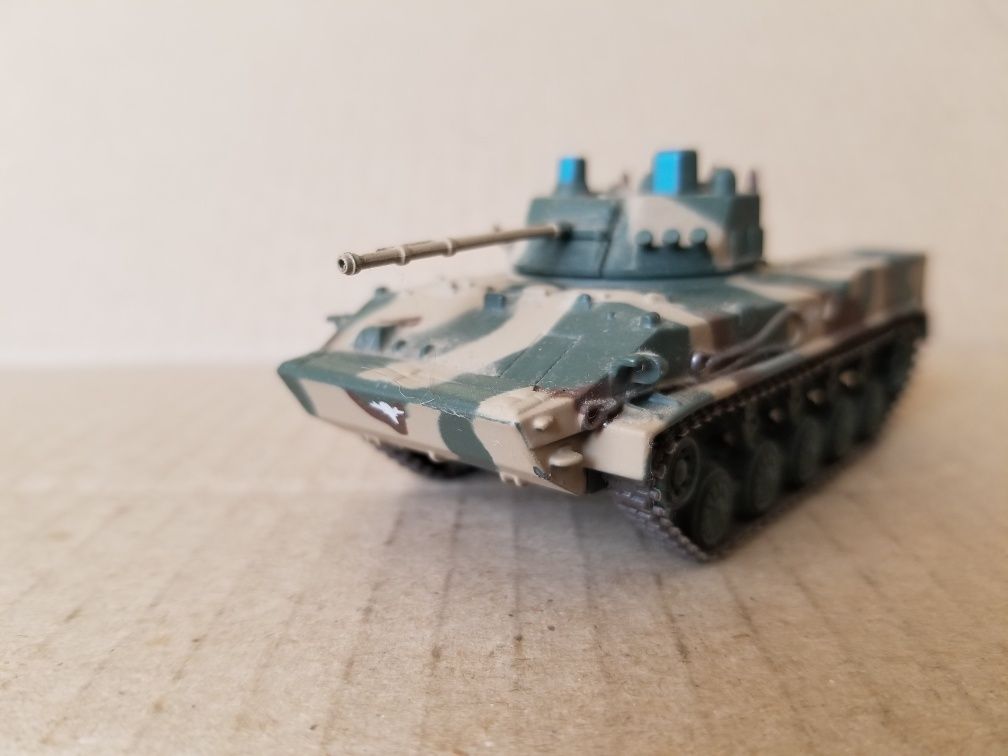 БМД-4 русские танки 1:72