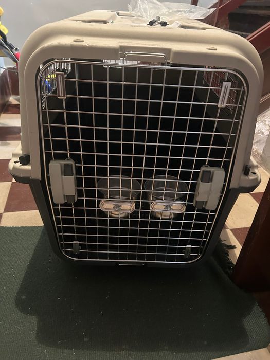 Caixa de transporte para cão 80x64 cm