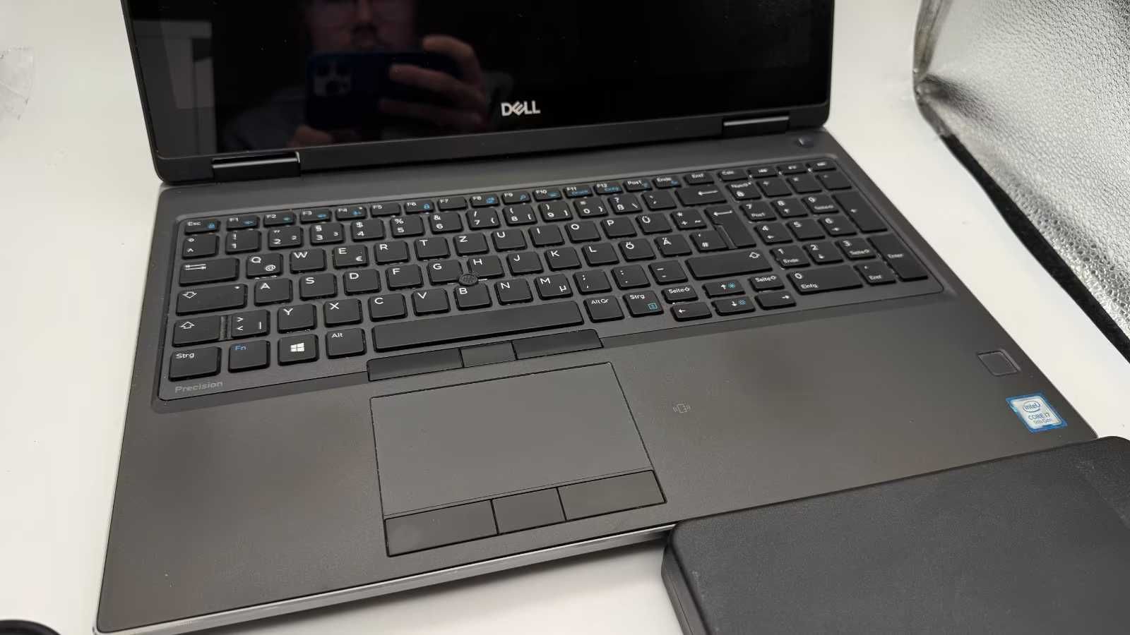 Dell Precision 7540 i7 / 32GB RAM / 512GB SSD