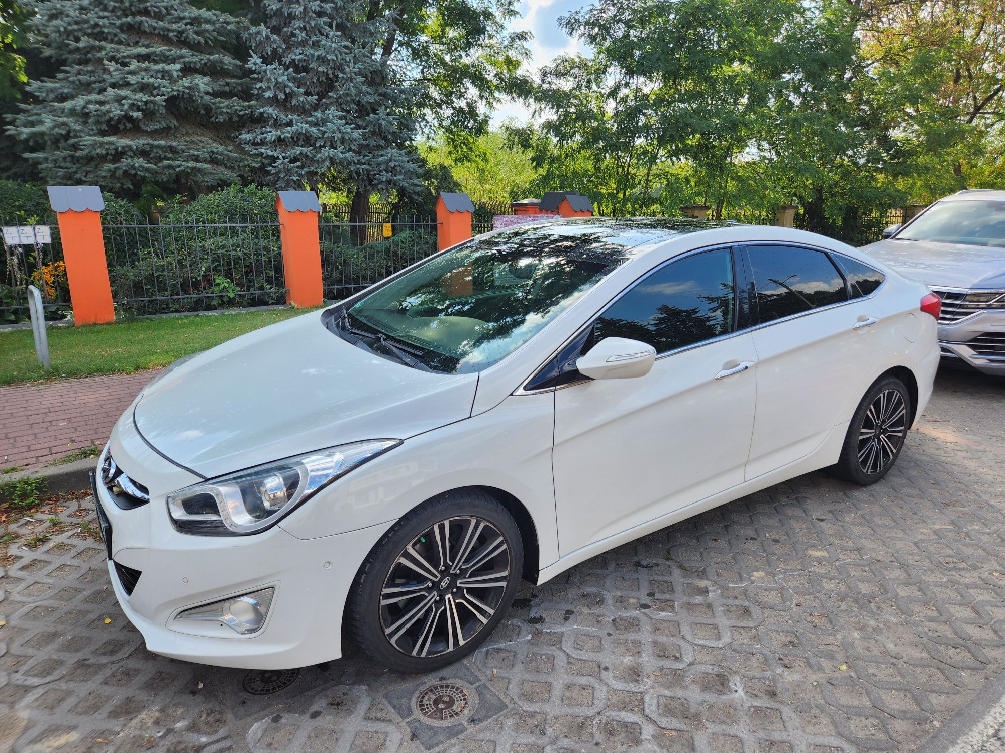 Hyundai i40 1.7crdi bardzo bogato wyposażony , automat
