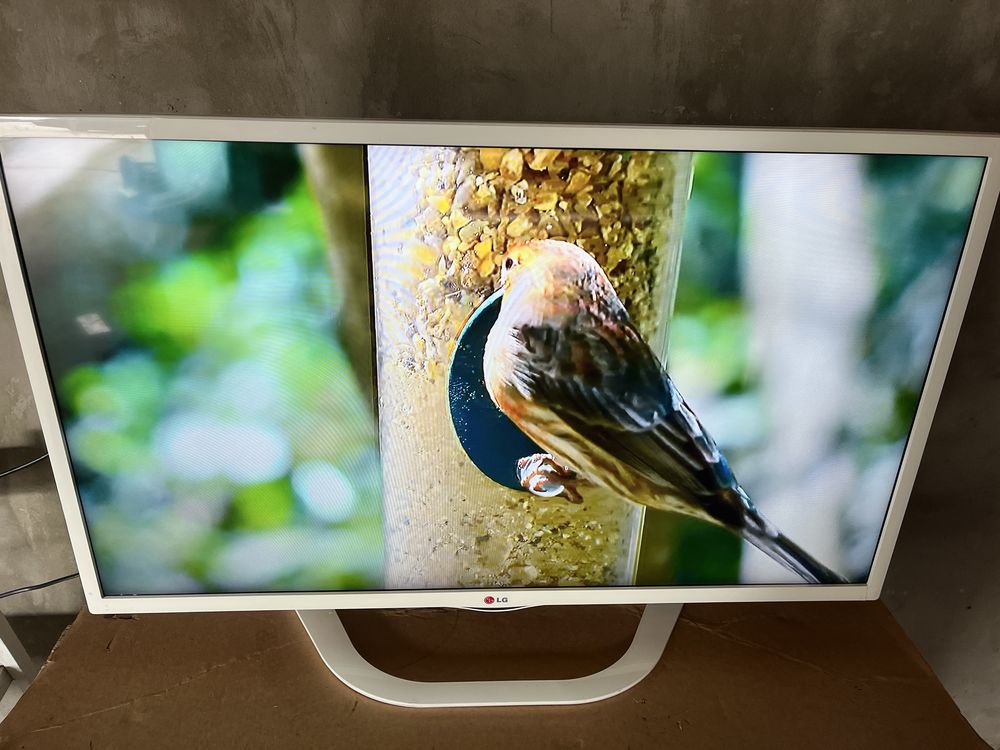 Телевізор LG 40 дюймів 39LN5778
