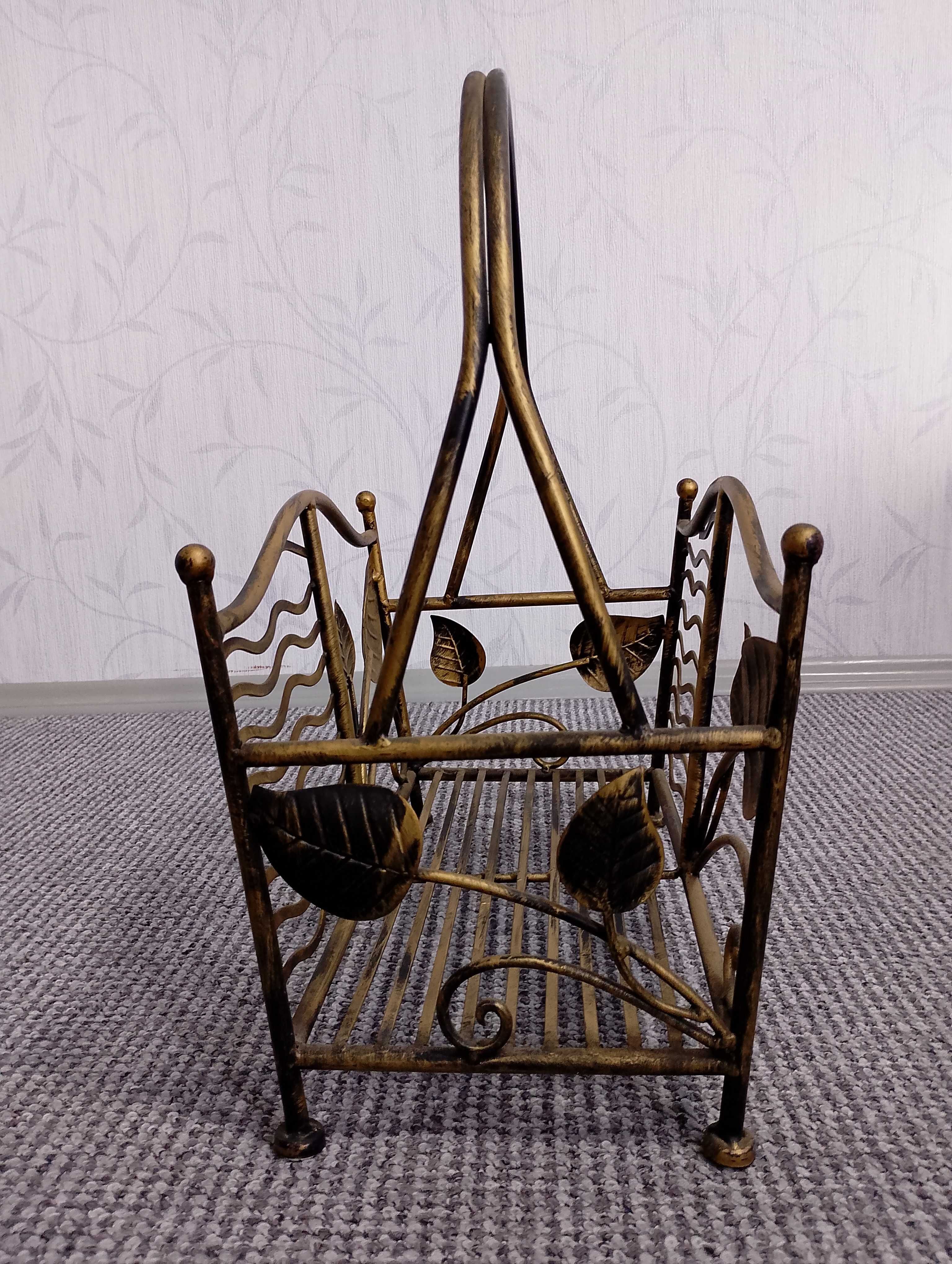 Металева журнальниця(полінниця),та фруктовниця