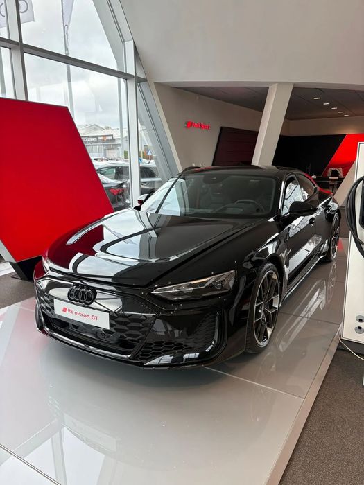 Audi RS e-tron GT Audi RS e-tron GT 570 kW(775 KM)