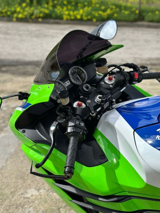 Kawasaki ZZR 1400