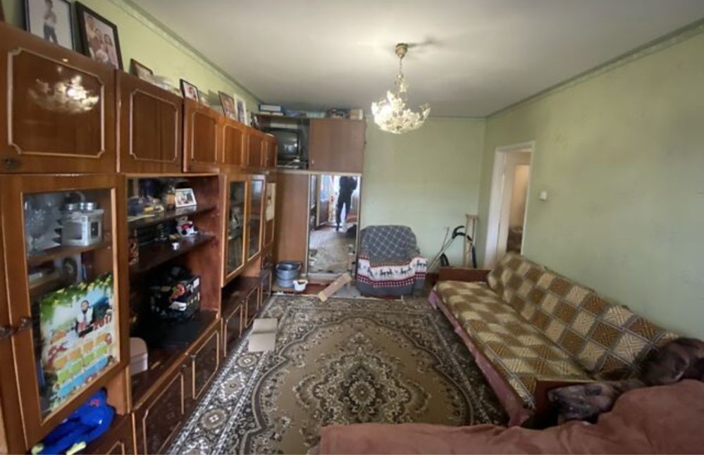 Продаж 2к квартири вул. Прибузька