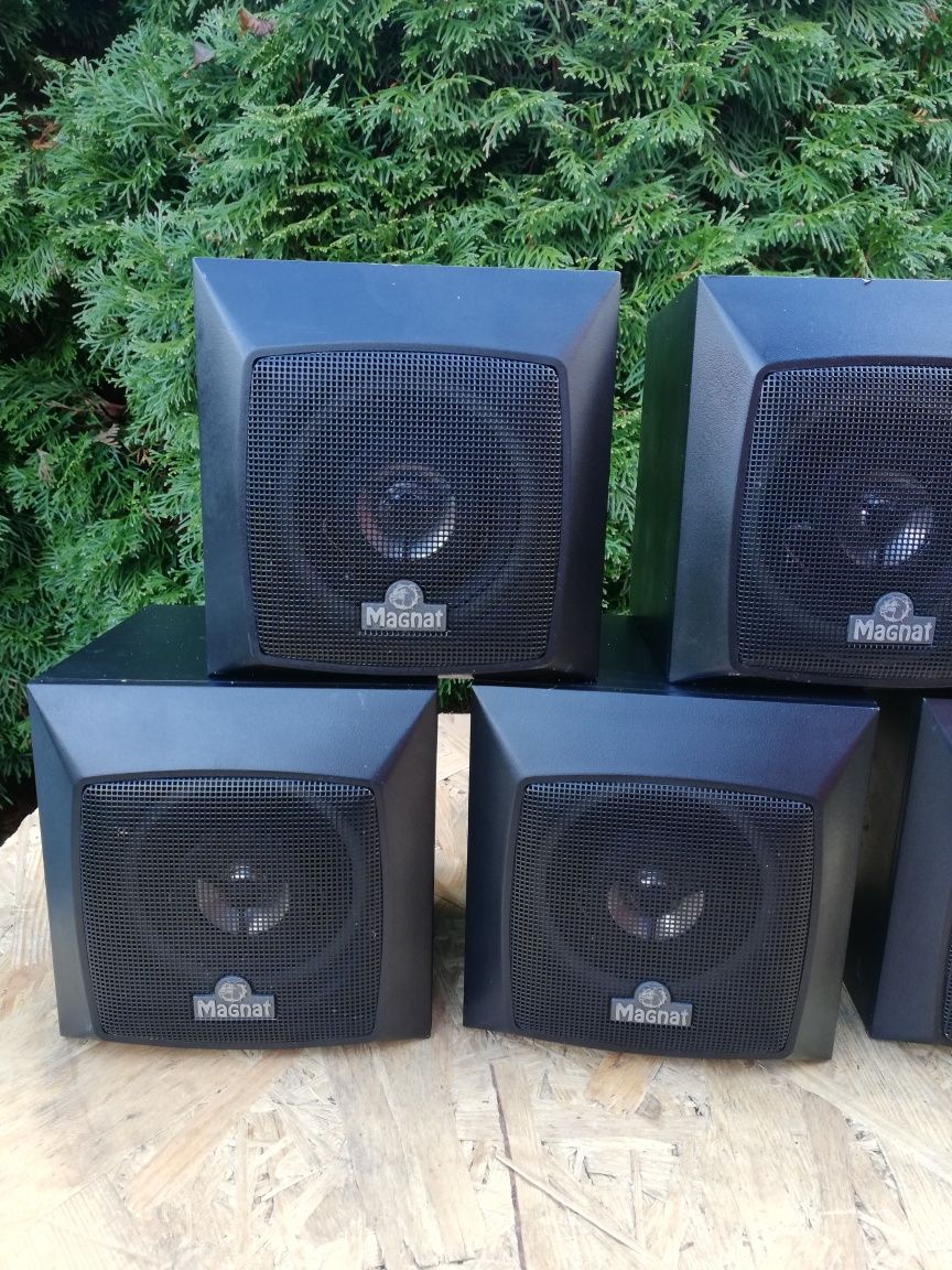 Magnat Subwoofer Kolumny Satelitki magnat cubus 5 sztuk