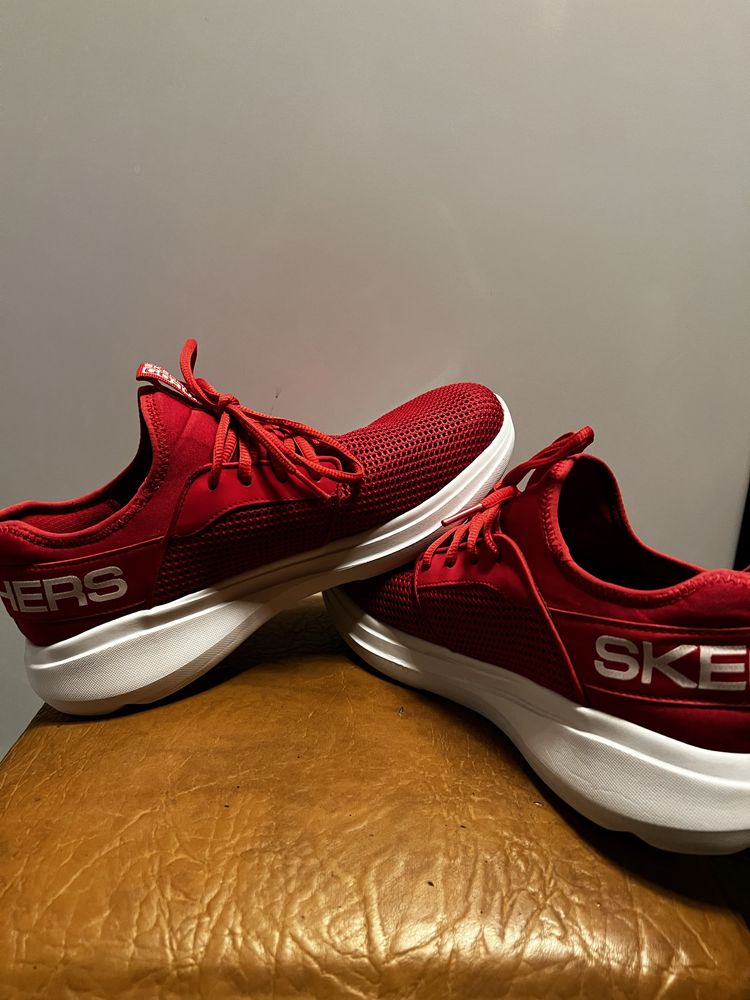 Кеди кроси Skechers go run 42.5/26.5см