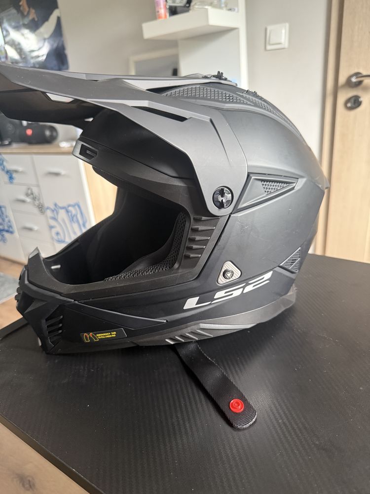 Kask motocyklowy cross enduro LS2 fast II