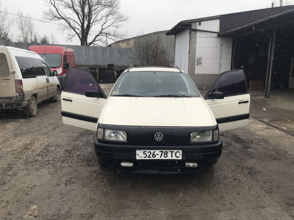 Volkswagen Passat 1992