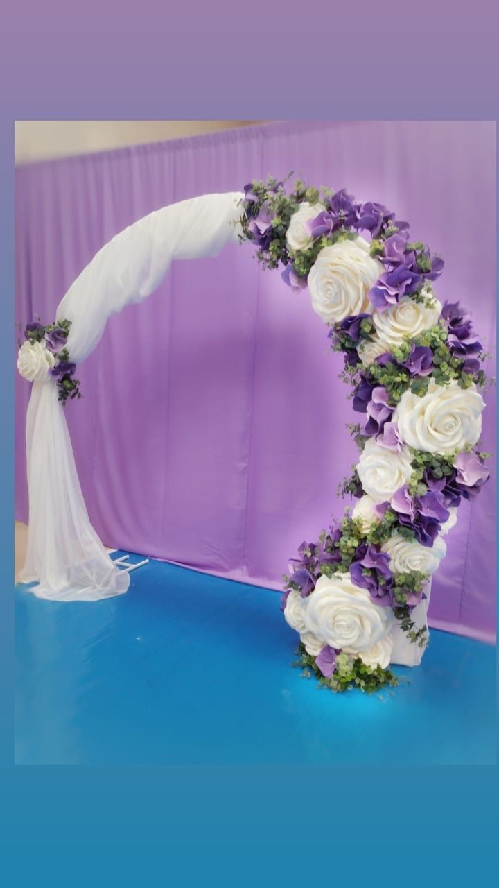 Президіуми,весільні арки,ростові квіти ,фотозони,оформлення