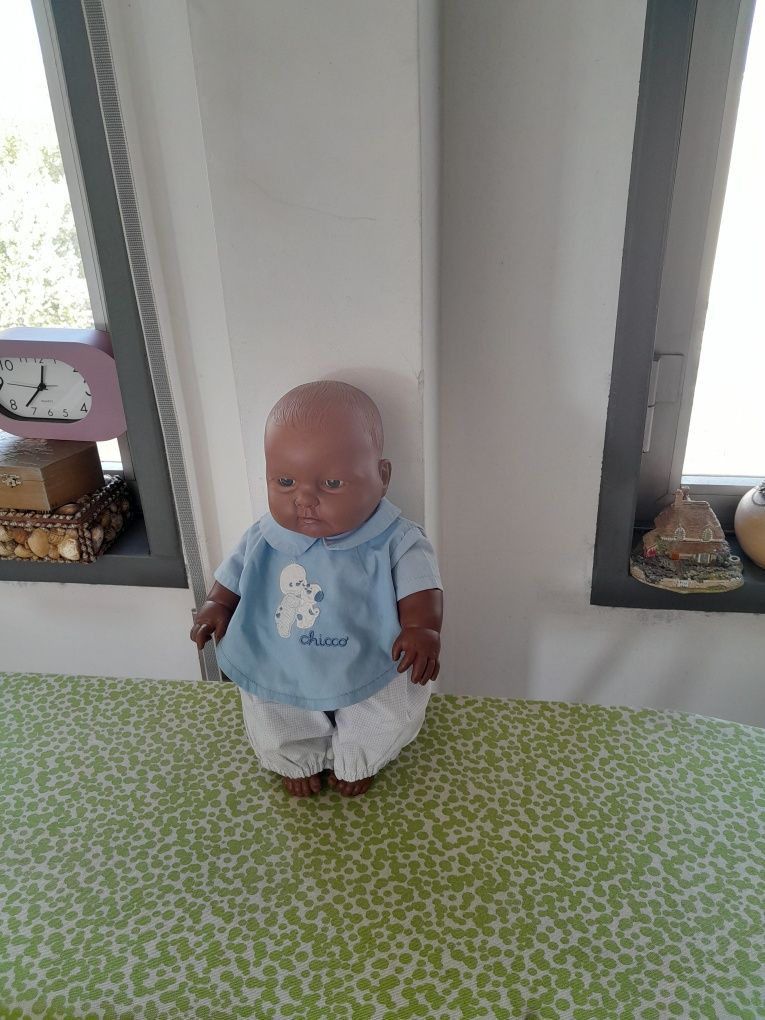 Vendo Boneco muito bonito como novo