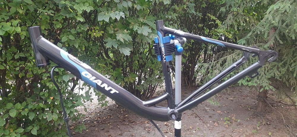 Rama rower damski giant twist 28 cali r.44