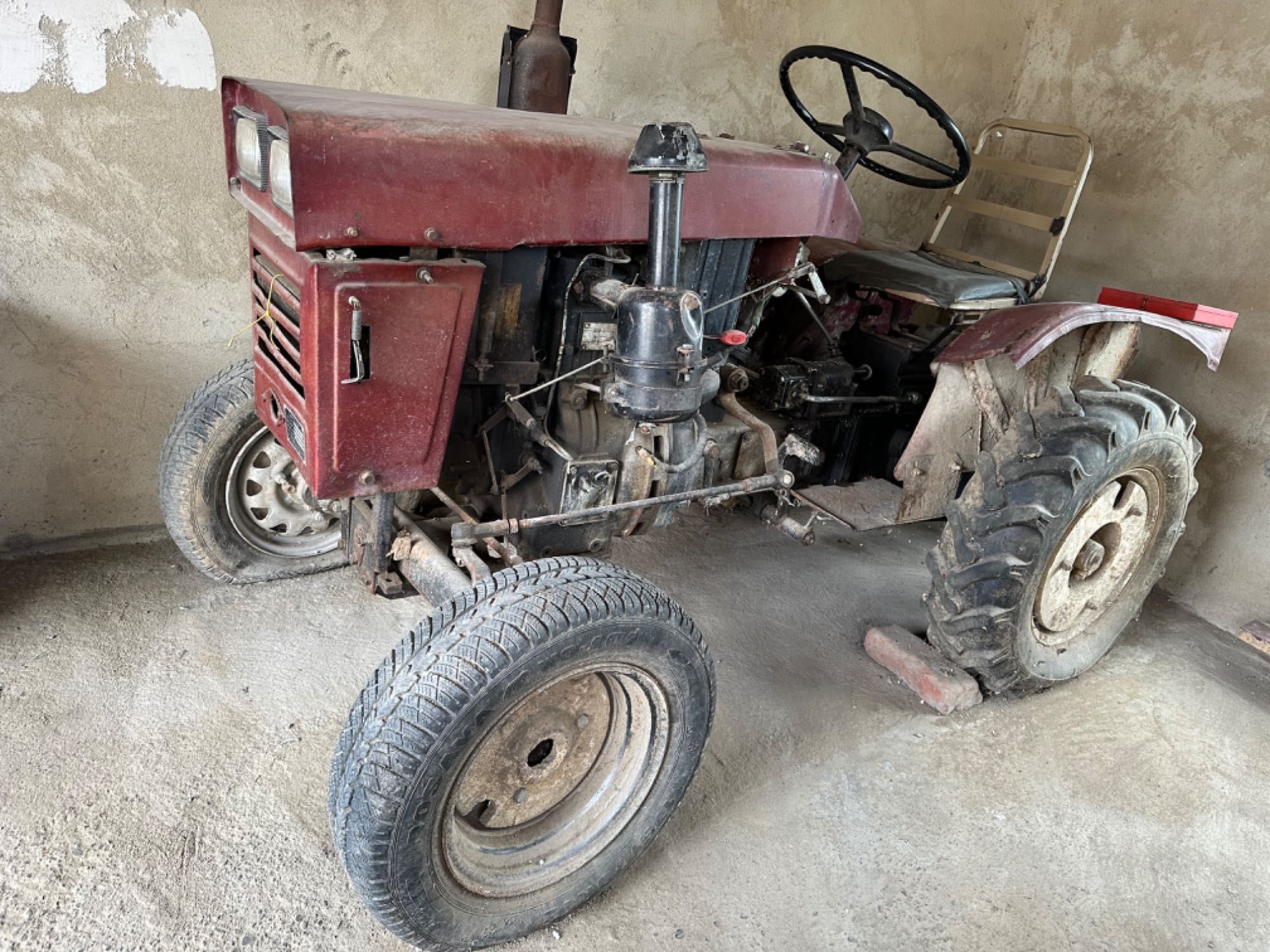 Трактор сінтай 160