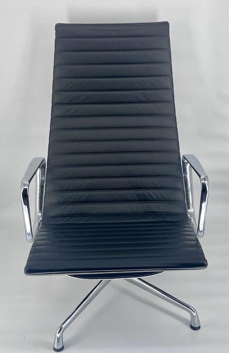 Vitra Eames 124 vintage czarna skóra PROMOCJA