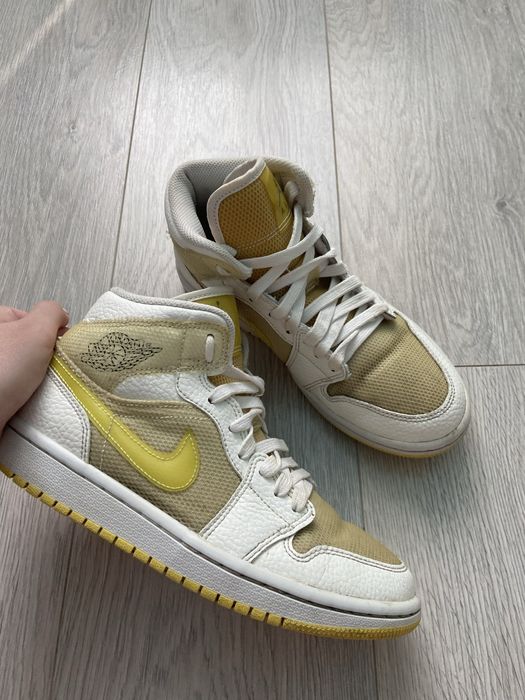 Кросівки кеди Nike Jordan 1 Mid Оригінал